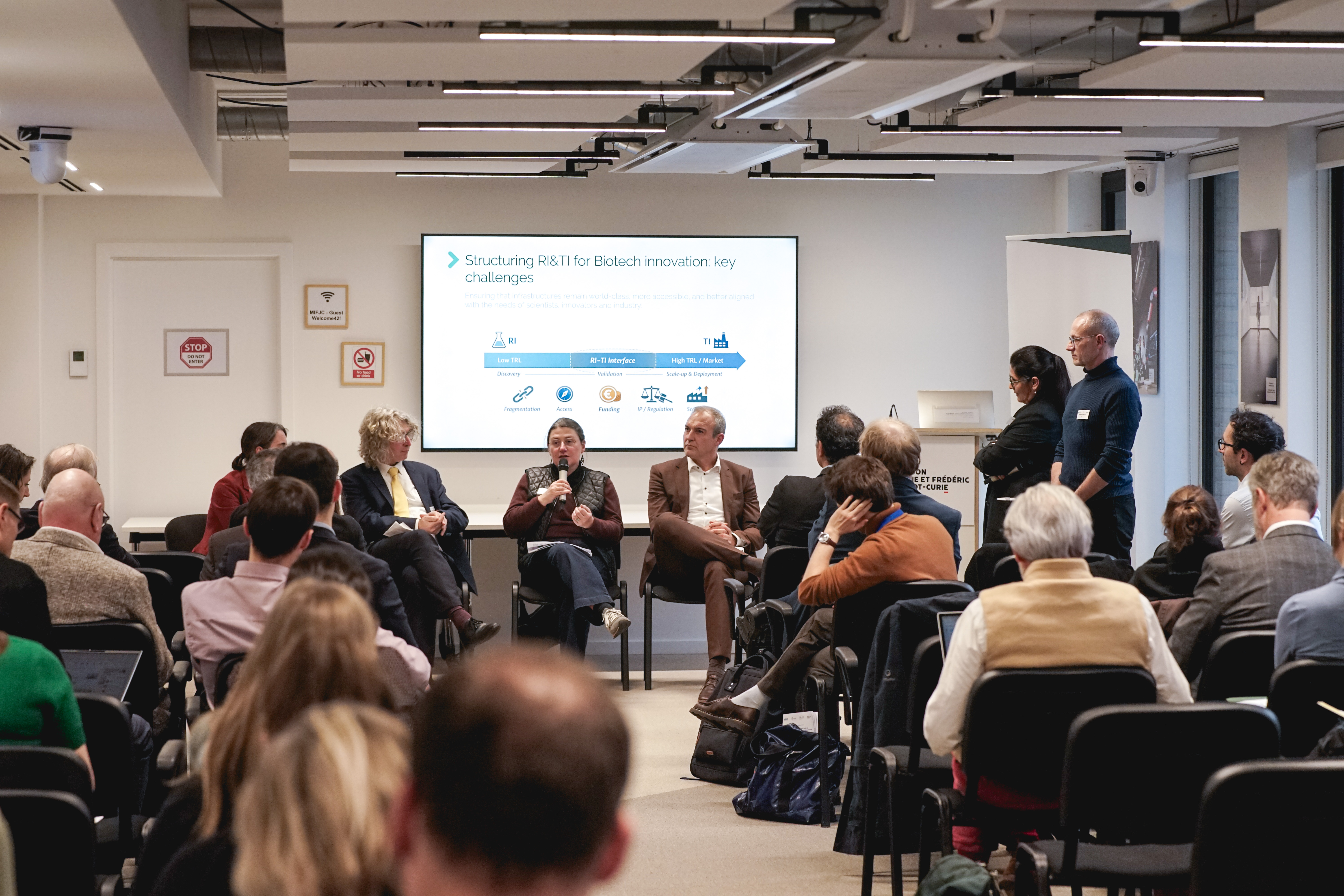 BIOTECH - 4feb2026-6.jpg